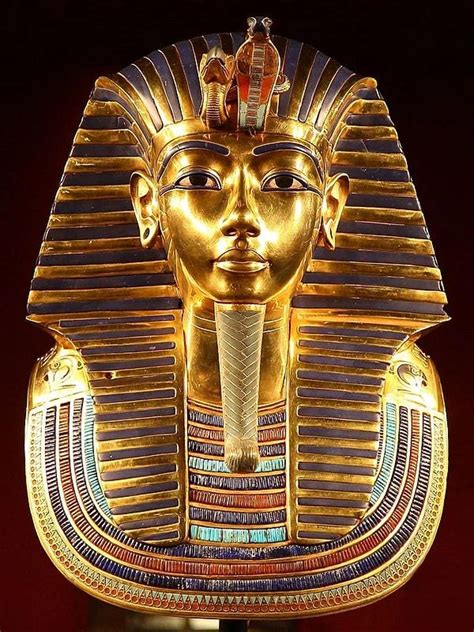 A­n­t­i­k­ ­M­ı­s­ı­r­­ı­n­ ­E­n­ ­G­e­n­ç­ ­F­i­r­a­v­u­n­u­ ­T­u­t­a­n­k­h­a­m­u­n­­u­n­ ­G­i­z­e­m­l­e­r­l­e­ ­D­o­l­u­ ­M­e­z­a­r­ı­n­d­a­n­ ­Ç­ı­k­a­r­ı­l­a­n­ ­1­5­ ­H­a­z­i­n­e­
